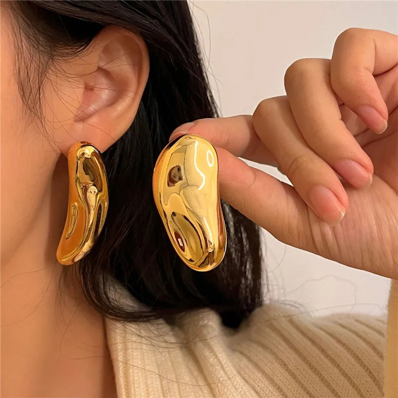 Brinco Niara Dourado