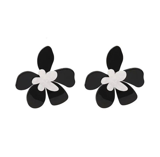 Brinco La Vie Branco e Preto