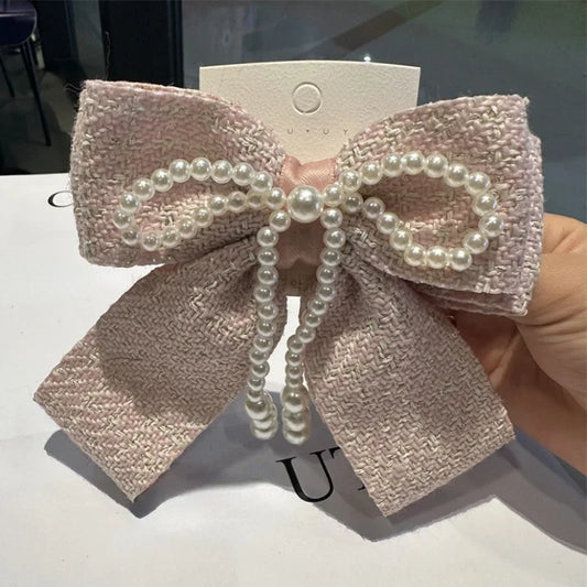 Presilha Laço Tweed e Pérola Rosa